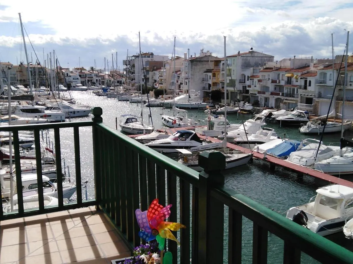 Port Ducal Apartman Empuriabrava